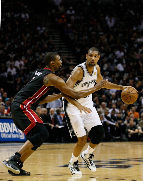 足总杯-B费破门林德洛夫齐尔克泽失点 曼联点球大战4-5