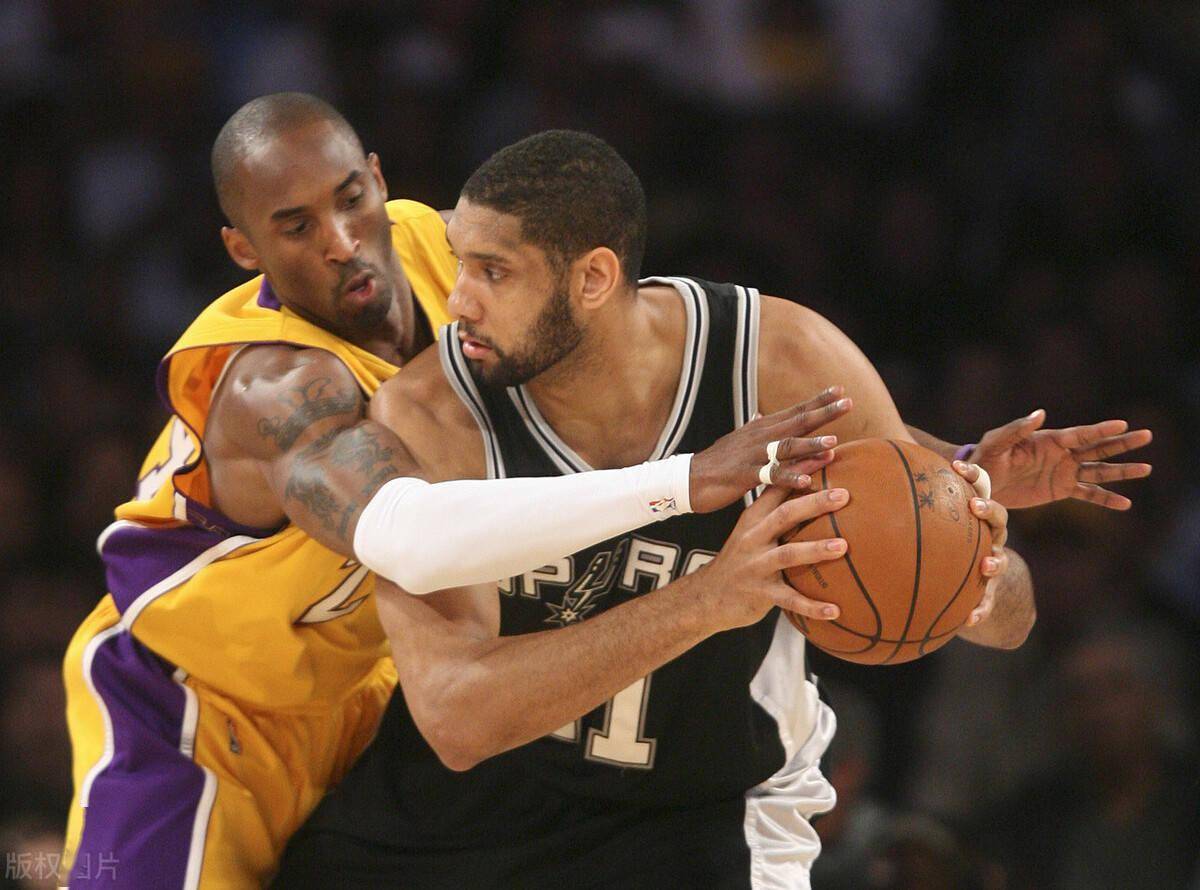 来了，曼联！主帅批准，引进1.6亿三大强援！两“废柴”闪电离队