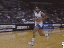 樊振东留洋首冠！一夜6小时内连赢4场 获德国杯MVP