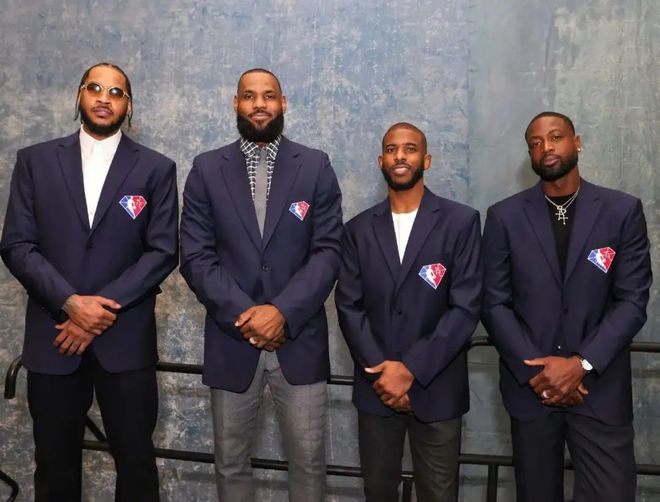 火箭、快船、鹈鹕酝酿三方交易，赫伯特琼斯辅佐小卡？东契奇失望？