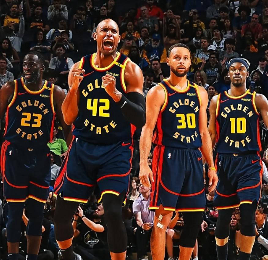 为什么本垒板后方的墙面通常被涂成黑色以帮助打者辨别球路