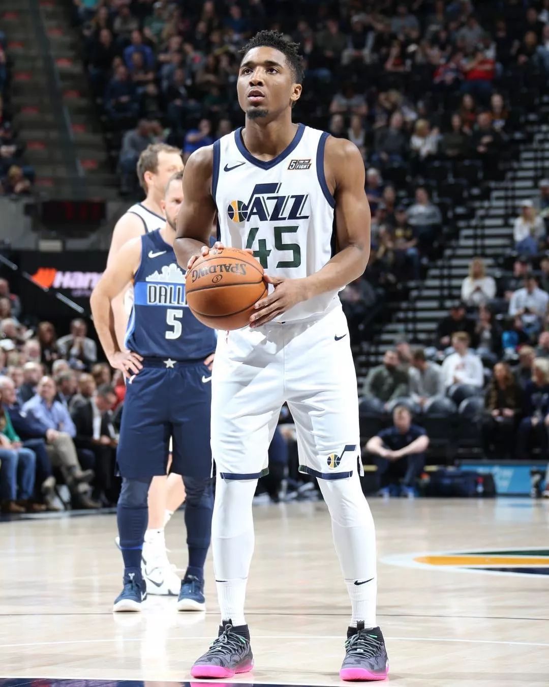 巴黎7500万报价被拒！法媒：利雅得胜利有意签下21岁维拉前锋杜兰